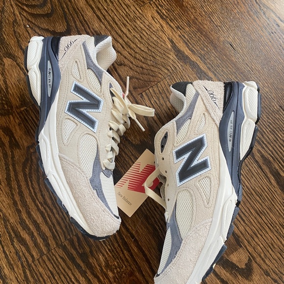 NEW BALANCE MADE BY TEDDY 990AD3 ‘moonbeam’ Men’s Size 7 / Women’s Size 8.5 - Picture 4 of 10